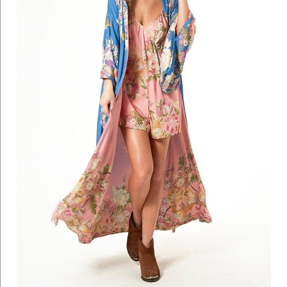 Blue skies reversible kimono BNWT - Picture 2 of 8